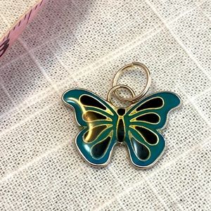 5/$10❤️❤️❤️New Tibetan Silver Teal & Black Enamel Butterfly Charm Pendant